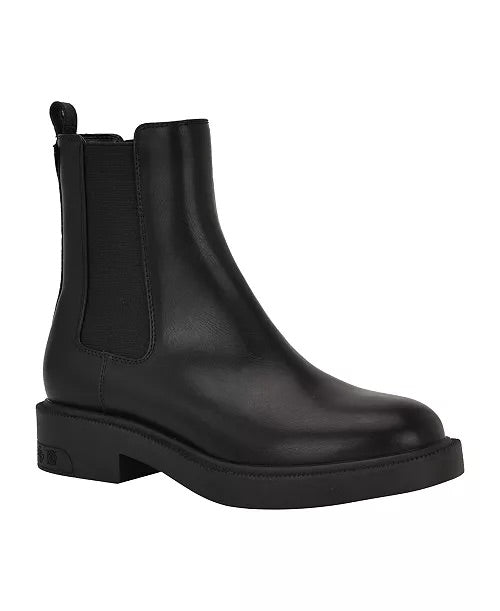 GUESS Fynli Chelsea Boots